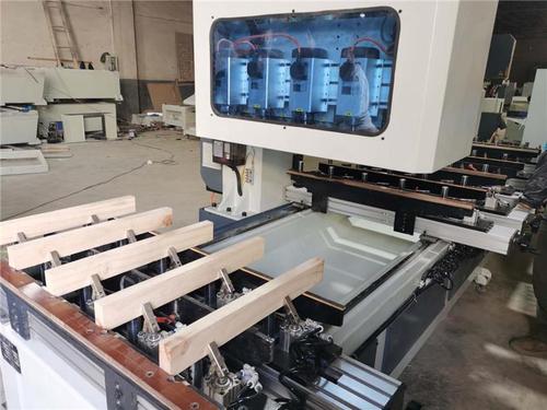 多功能數控榫槽機